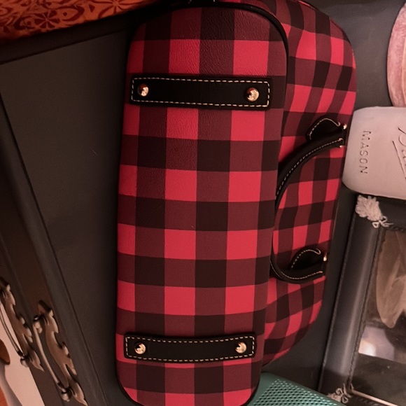 Dooney &Bourke - Picture 3 of 4